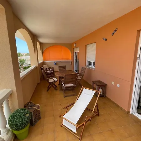 Precioso Junto Al Mar En Apartamento Dénia